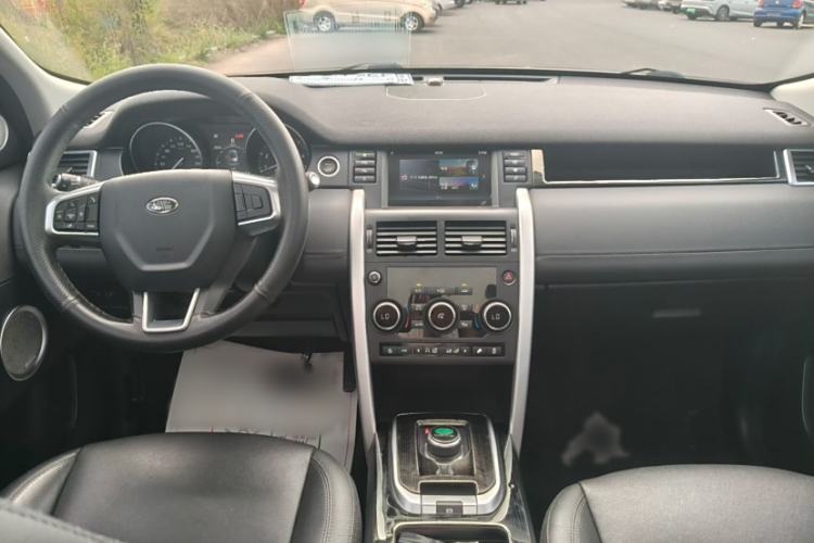 Used Land Rover Discovery Sport 2018 200 PS PURE Edition