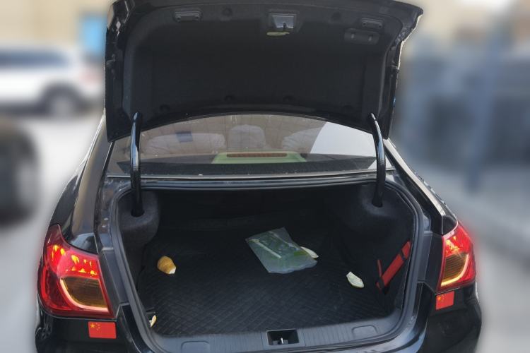 Used Roewe 950 2012 3.0L Flagship Edition
