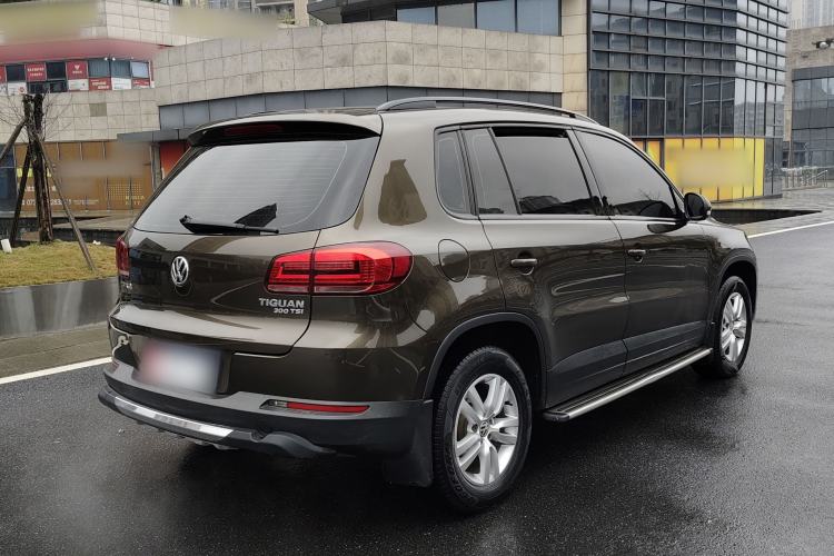 Used Volkswagen Tiguan 2016 300TSI Automatic Two-Wheel Drive Trend Edition Exterior 5