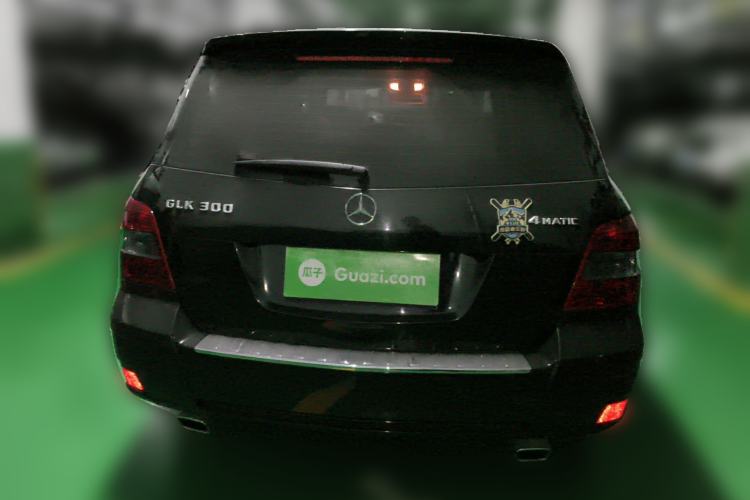 Used Mercedes-Benz GLK-Class 2011 GLK 300 4MATIC Fashion Model Rear