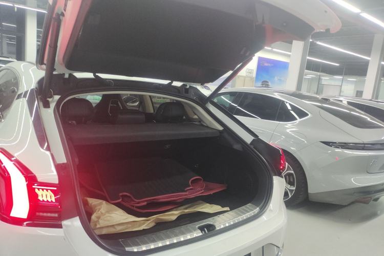 Used Zeekr 001 2022 Long-Range Dual-Motor WE Edition
