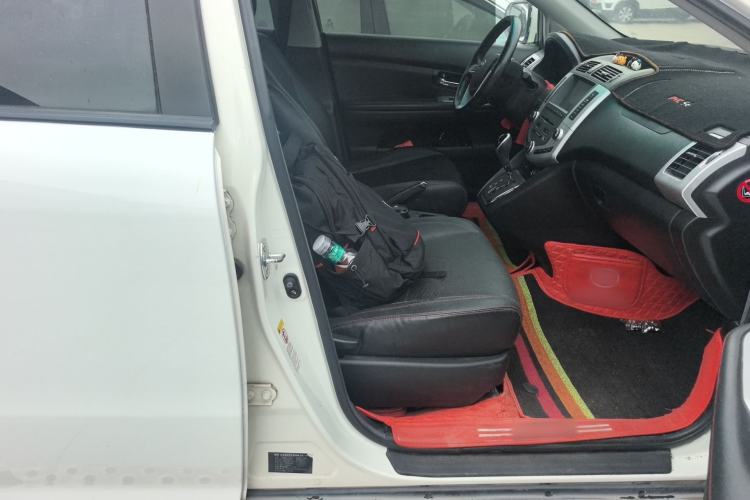 Used BYD S6 2014 2.4L Automatic Prestige 5-Seater