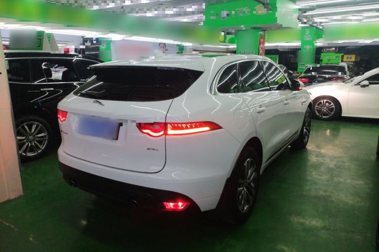 Used Jaguar F-PACE 2016 2.0T Two-Wheel-Drive R-Sport Sport Edition