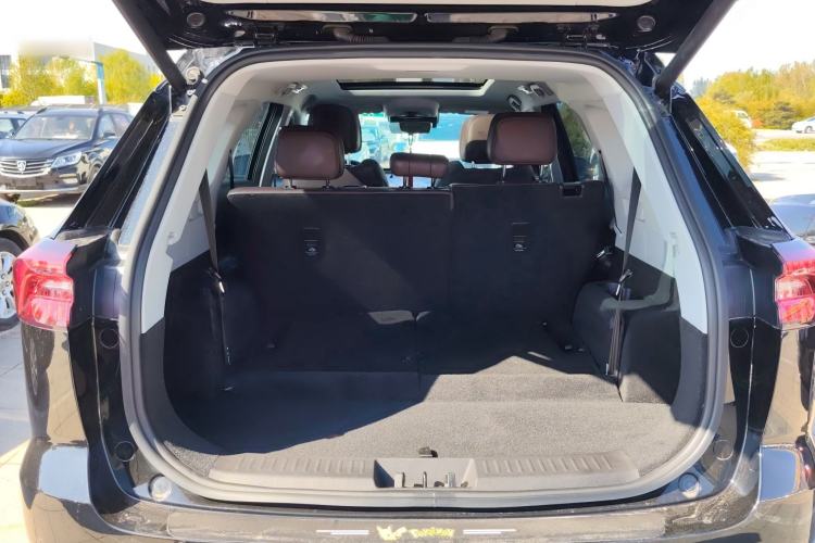 Used Chery Tiggo 8 PRO 2024 Champion Edition 290T Two-Wheel Drive Peak Version 7 Seats Trunk