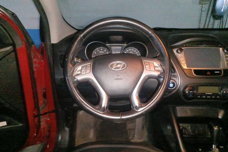 Used Hyundai ix35 2010 2.0L Automatic Two-Wheel Drive Elite Edition GLS