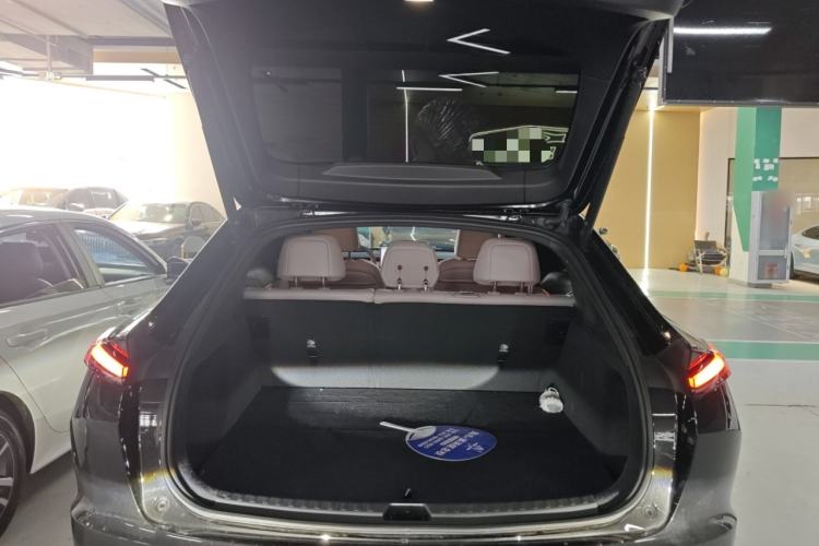 Used ONVO L60 2024 60 kWh Rear-Drive Version