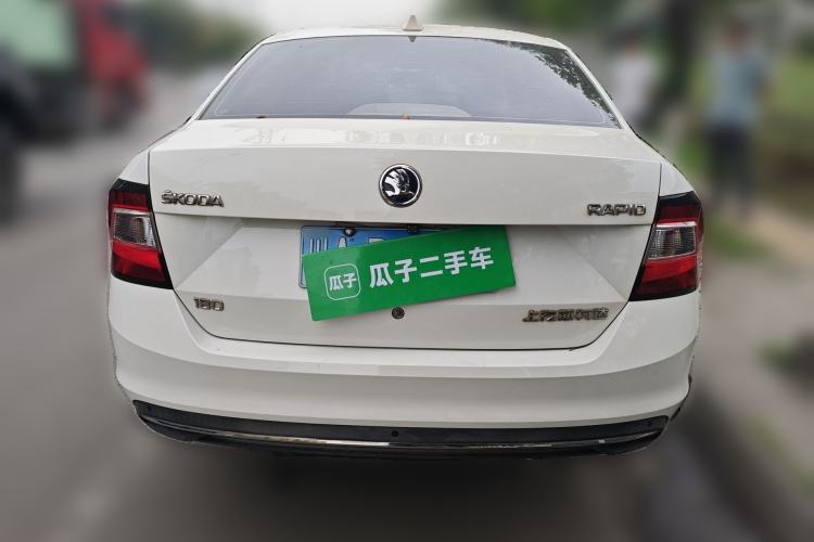 Used Skoda Rapid 2018 1.6L Manual Comfort Edition
