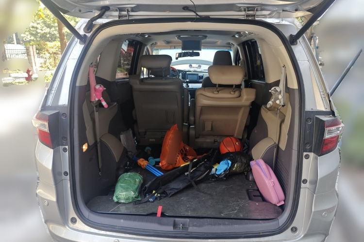 Used Honda Odyssey 2015 Revised Version 2.4L Supreme Edition