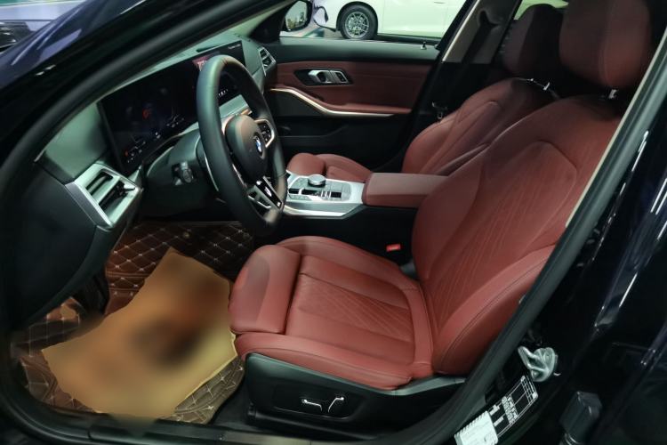 Used BMW 3 Series 2025 330Li M Sport Shadowline Package
