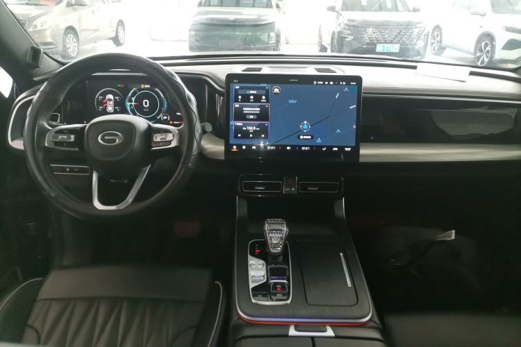 Used GAC Trumpchi GS8 2022 Linghang Series 2.0 TGDI Two-Wheel-Drive Luxury Smart Connectivity Version (7 Seats)