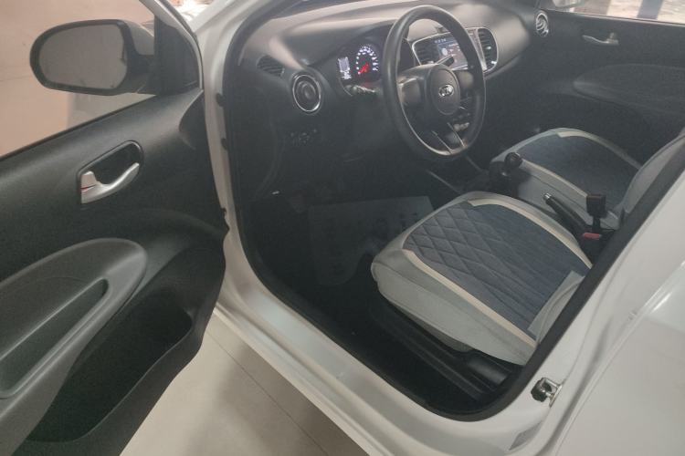 Used Kia Pegas 2017 1.4L Manual Fashion Edition Smart
