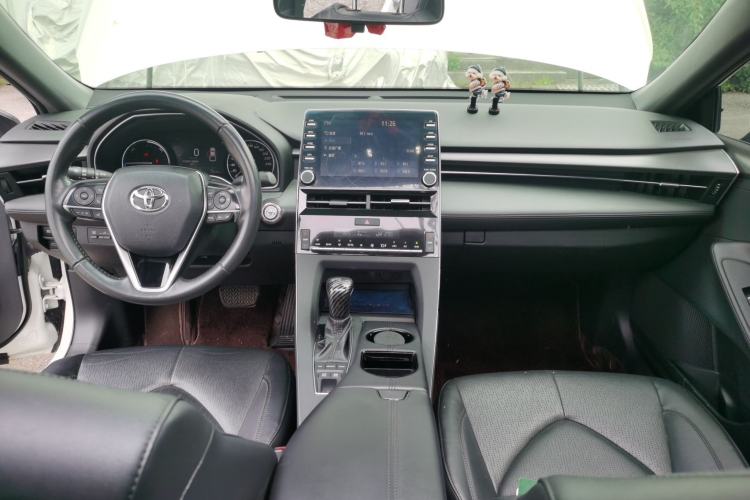 Used Toyota Avalon 2019 Dual-Engine 2.5L Luxury Edition China VI Standard
