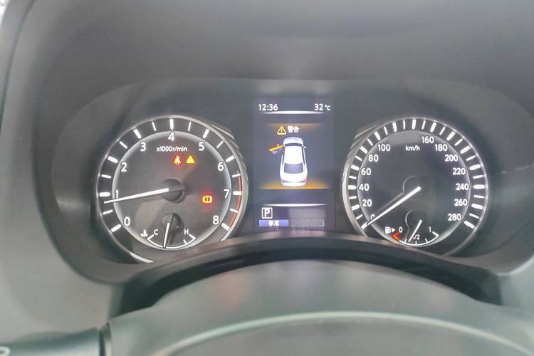 Used Infiniti Q50L 2018 2.0T Comfort Edition China V Standard Instrument Cluster