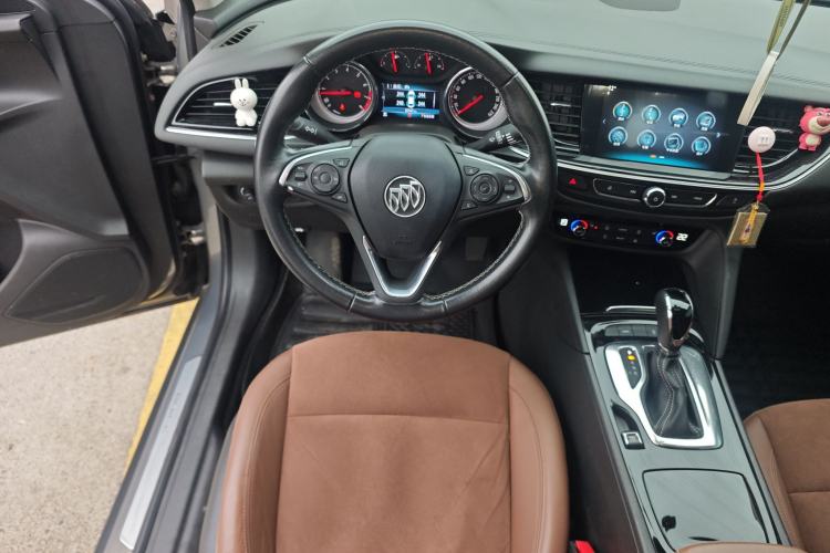 Used Buick Regal 2017 20T Luxury Model
