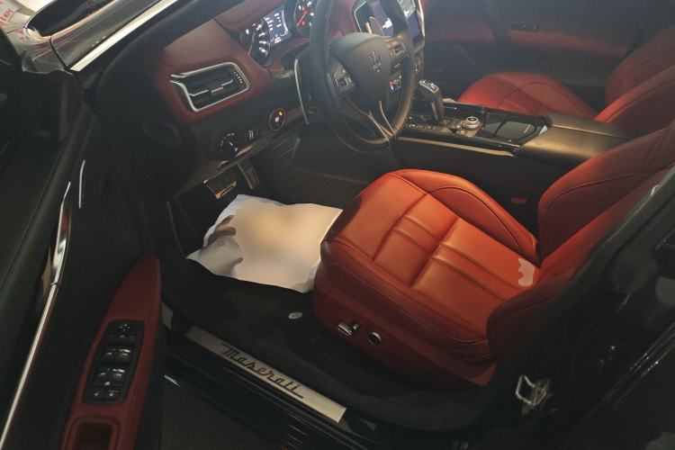 Used Maserati Ghibli 2022 3.0T Modena Driver Seat