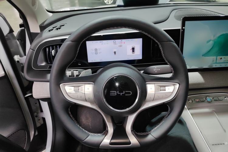 Used BYD Sealion 05 EV 2025 520 km Smart Cruise Version Steering Wheel