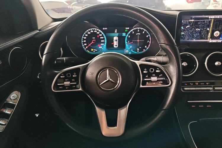 Used Mercedes-Benz C-Class 2019 C 300 L Sport Edition Steering Wheel