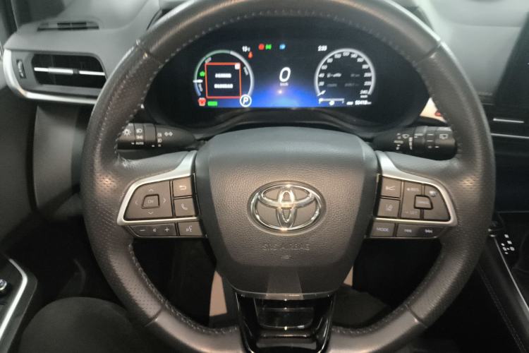 Used Toyota SIENNA 2021 2.5L Hybrid Ultimate Edition