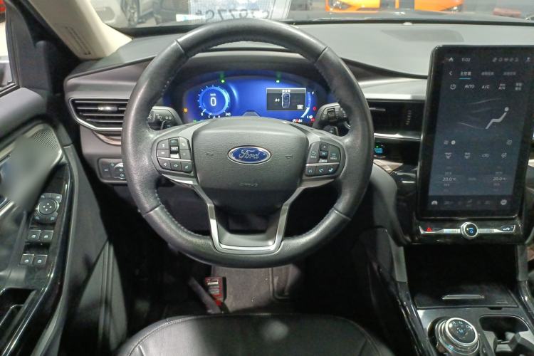 Used Ford Explorer 2020 EcoBoost 285 4x4 Titanium Edition 7-Seater