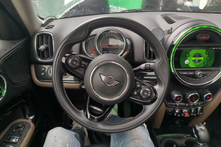 Used MINI Countryman 2018 2.0T COOPER S ALL4 Artist Steering Wheel
