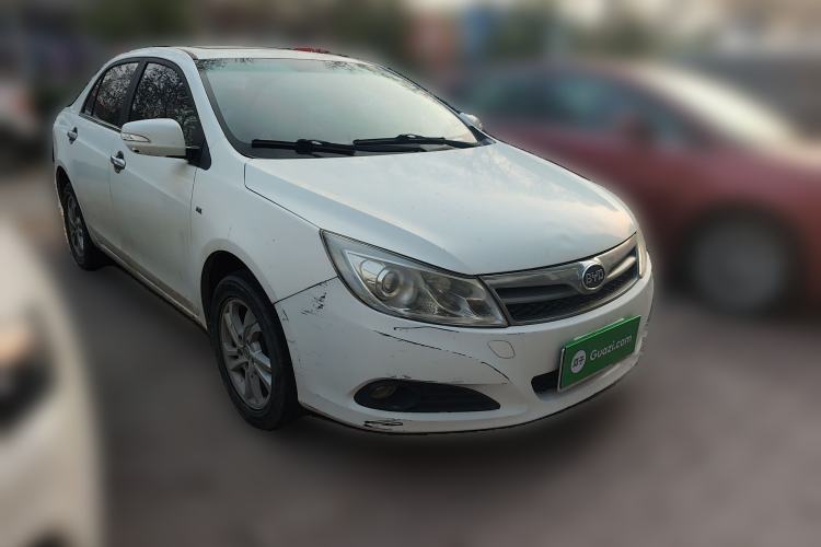 Used BYD Surui 2014 1.5L Manual Luxury Model
