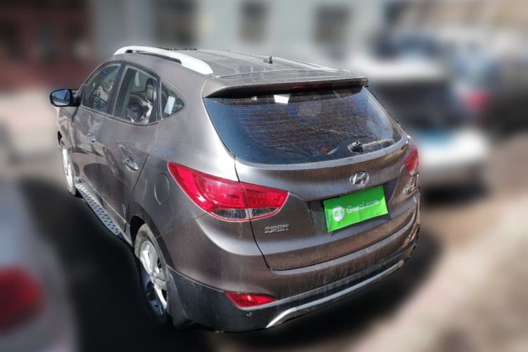 Used Hyundai ix35 2013 2.0L Automatic Two-Wheel Drive Smart GLS China IV Standard Rear Left 45 Deg