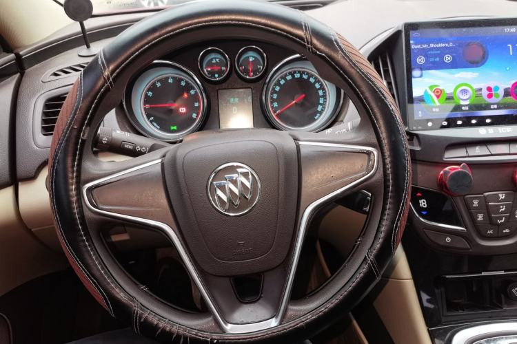 Used Buick Regal 2015 2.0L Leading Fashion Edition