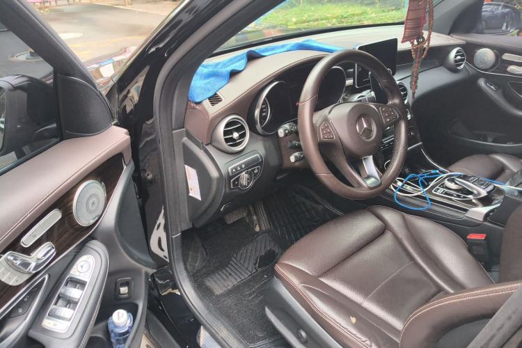 Used Mercedes-Benz GLC 2019 Facelift GLC 260 L 4MATIC Luxury Model Driver Seat