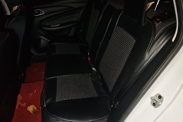 Used Roewe i5 2020 1.5L Manual Linghao Edition
