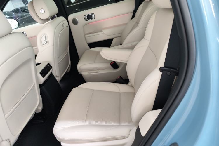 Used Li Auto L8 2024 Max
