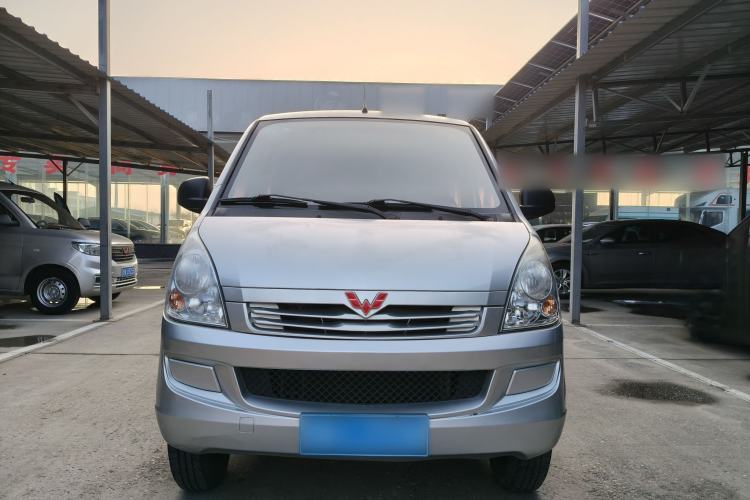 Used Wuling Rongguang S 2021 1.2L Base Model Window-Sealed 5-Seat LSI Car
