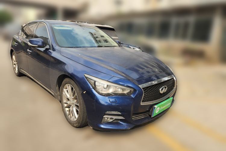 Used Infiniti Q50L 2016 2.0T Enjoyment Edition Front Right 45 Deg