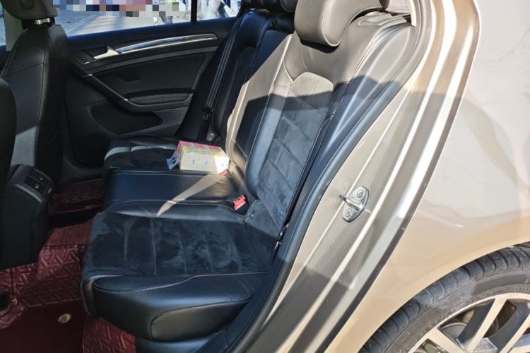 Used Volkswagen Golf 2018 230TSI Automatic Luxury Version Left Rear Seat