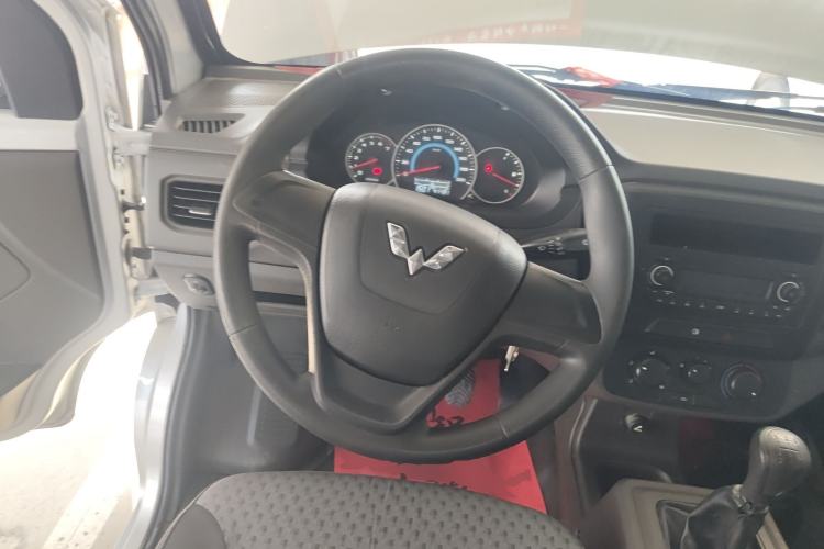 Used Wuling Rongguang New Truck 2022 1.5L Base Version Extended Double-Cab LAR

