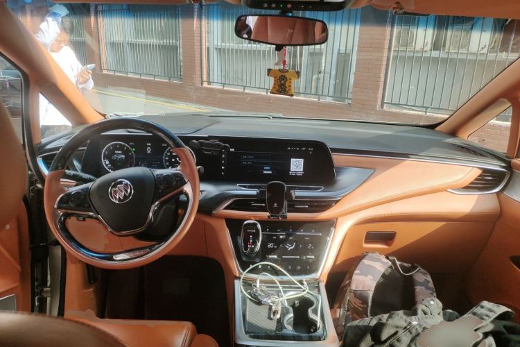 Used Buick GL8 2022 ES Landtrek 653T Comfort Edition