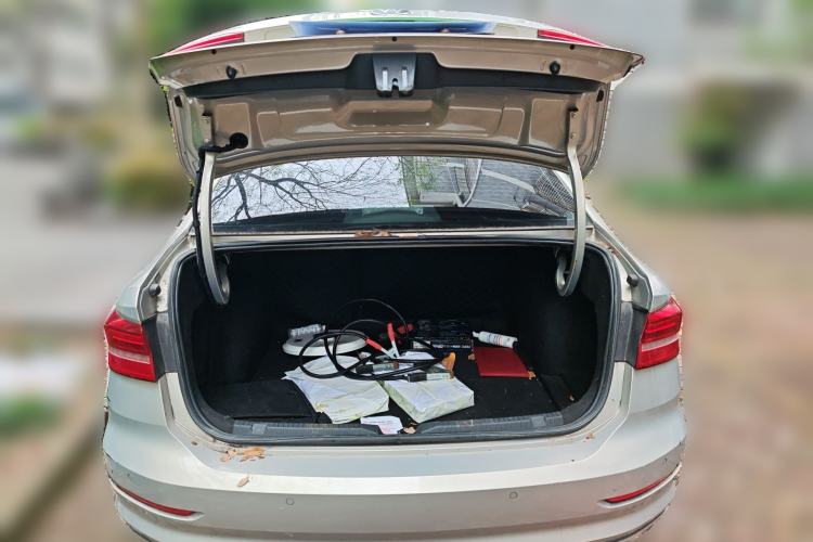 Used Volkswagen Lavida 2019 1.5L Automatic Comfort Edition China VI Standard Trunk