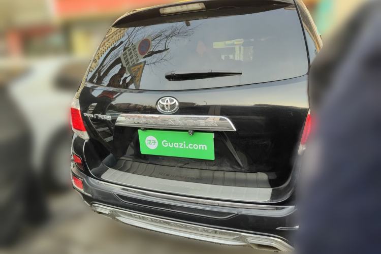 Used Toyota Highlander 2012 2.7L Two-Wheel Drive 7-Seater Luxury Edition