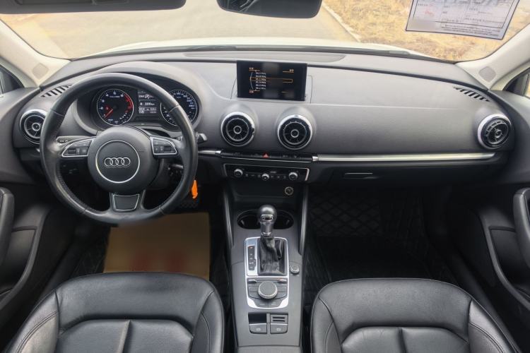 Used Audi A3 2016 Sportback 35 TFSI Style Edition Interior 2