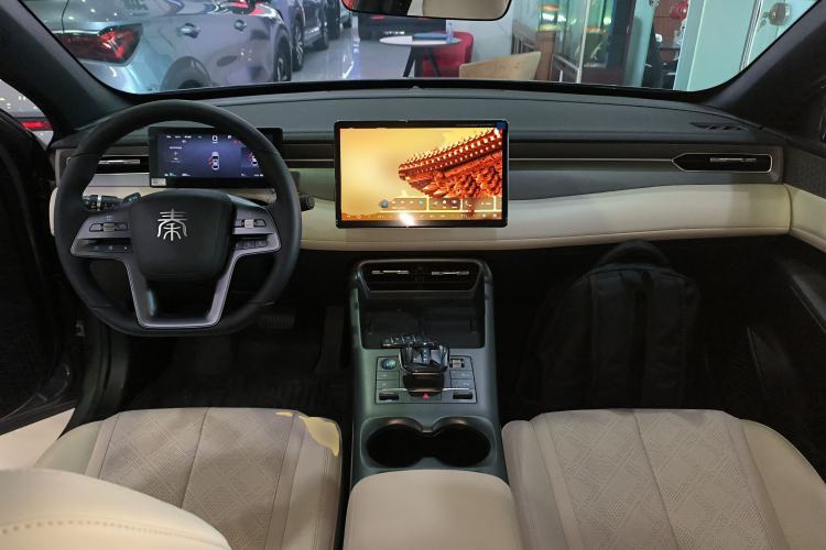 Used BYD Qin PLUS 2025 EV Smart Drive Edition 420KM Leading Model