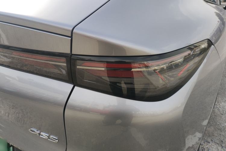 Used ARCFOX Alpha S5 2024 560MAX 185kW
