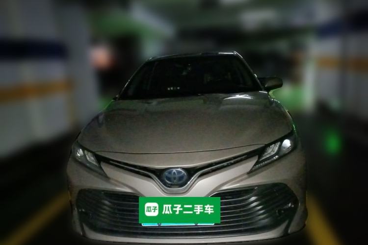 Used Toyota Camry 2019 Dual-Engine 2.5 HG Luxury Edition China V Standard Front