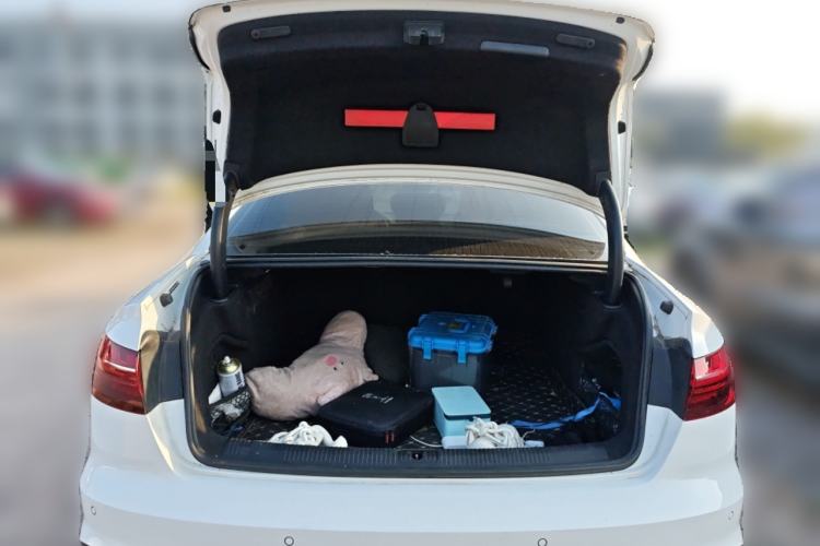 Used Audi A4L 2022 40 TFSI Luxury Dynamic Model
