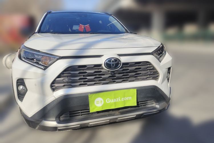 Used Toyota RAV4 2022 2.0L CVT Four-Wheel Drive Premium Edition