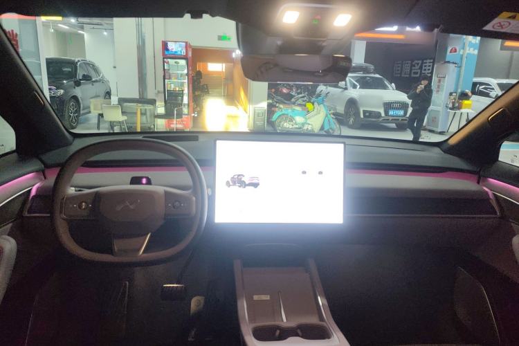 Used ONVO L60 2024 60 kWh Rear-Drive Version
