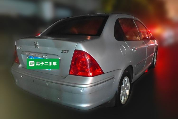 Used Peugeot 307 2010 Sedan 1.6L Manual Comfort Edition
