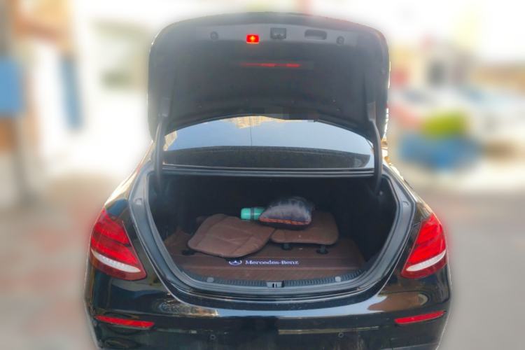 Used Mercedes-Benz E-Class 2018 E 200 L Sport 4MATIC Trunk