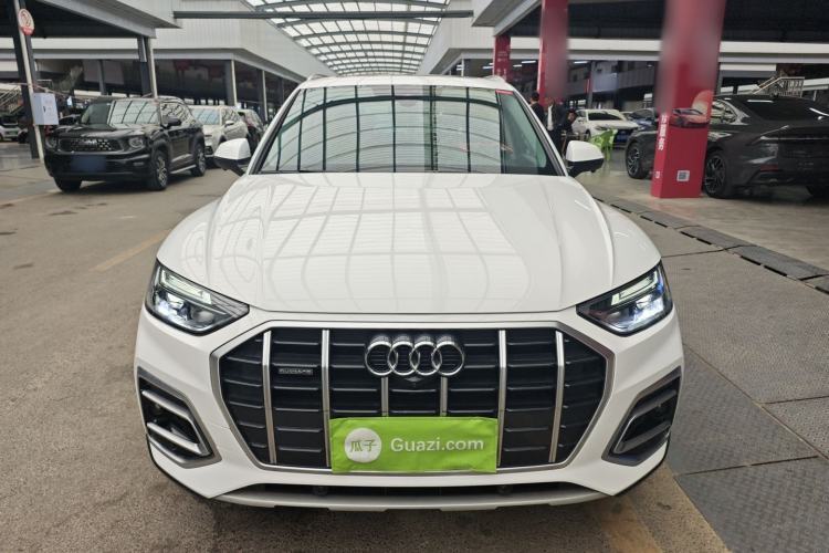 Used Audi Q5L 2022 40T Luxury Elegant Model Front