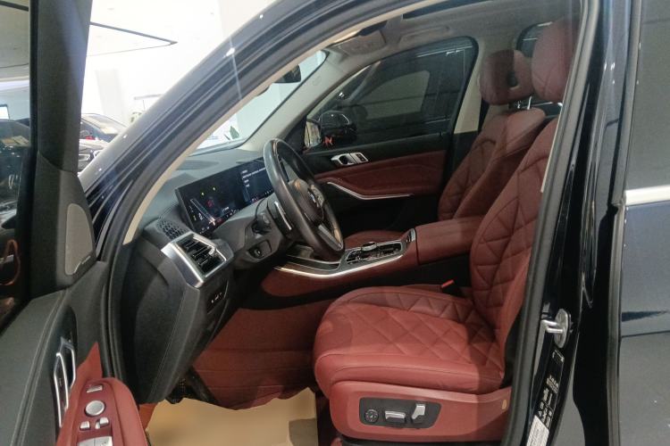 Used BMW X5 2023 xDrive 30Li M Sport Package