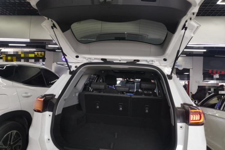 Used Chery Tiggo 8 PLUS 2024 Champion Edition 290TGDI DCT Hao Yue Version 5 Seats
