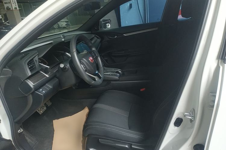 Used Honda Civic 2021 HATCHBACK 220TURBO CVT Trendy Cool Edition